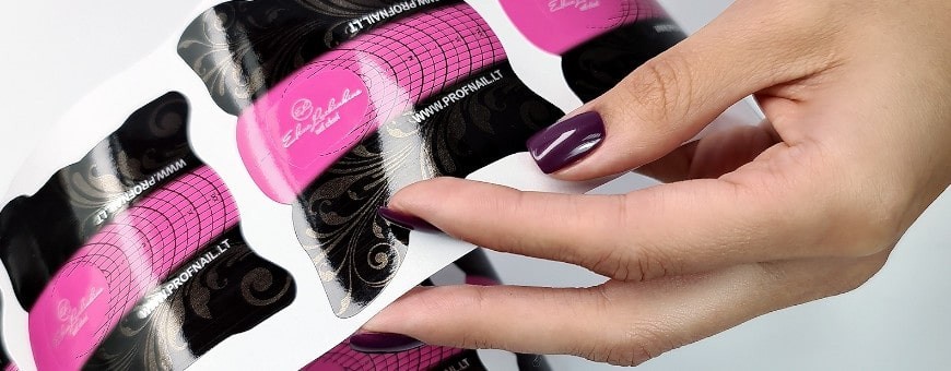 Apakšējās pagarinājuma formas, manikīra instrumenti | https://nailschool.lt/lv/